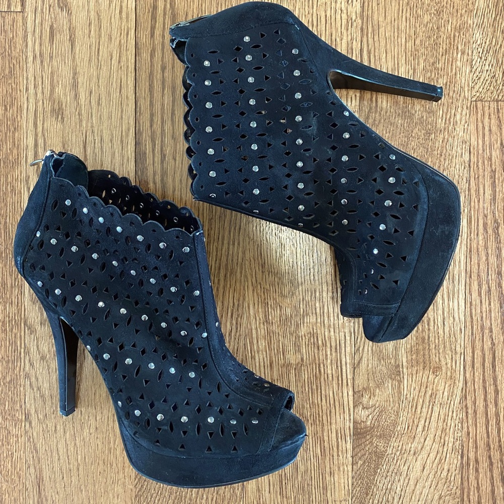 Enzo Angiolini Suede Peep Toe Heels